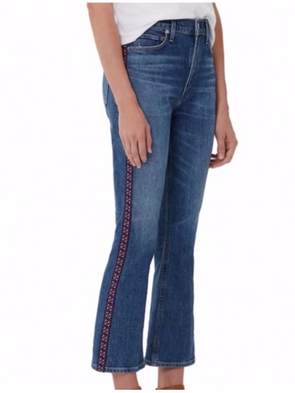 Citizens of humanity size 23 DEMY CROP EMBROIDERED FLARE
